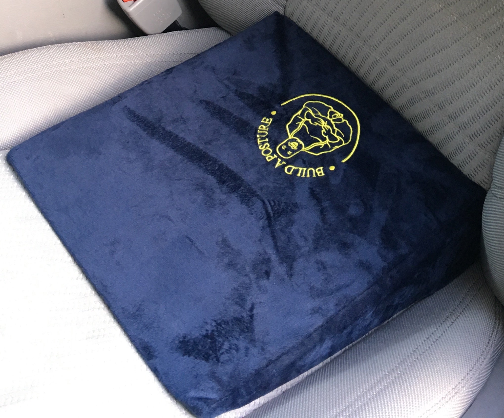 Car seat wedge pillow deals